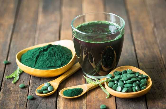 Spiruline bienfaits : performance sportive et nutrition